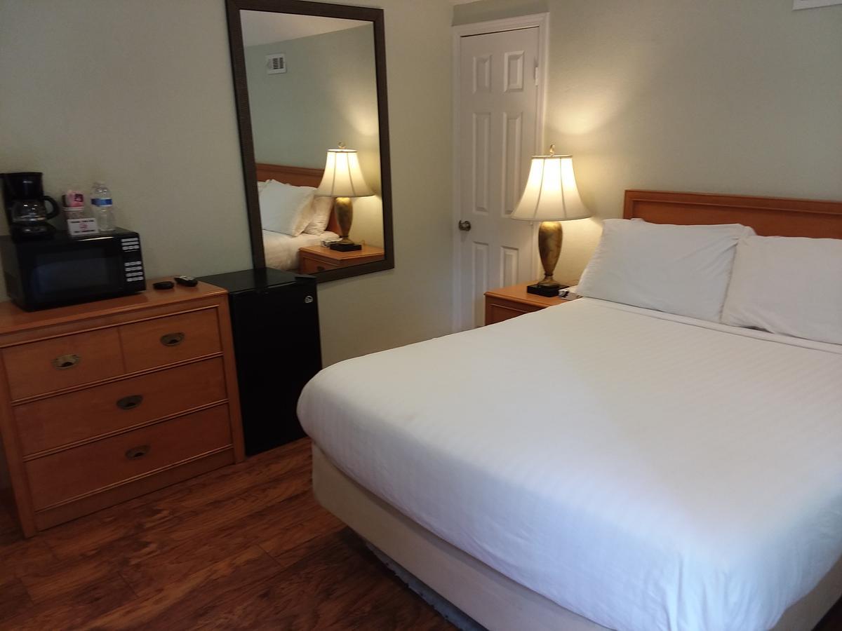 Arrowhead Mountain Inn Lake Arrowhead Exteriör bild