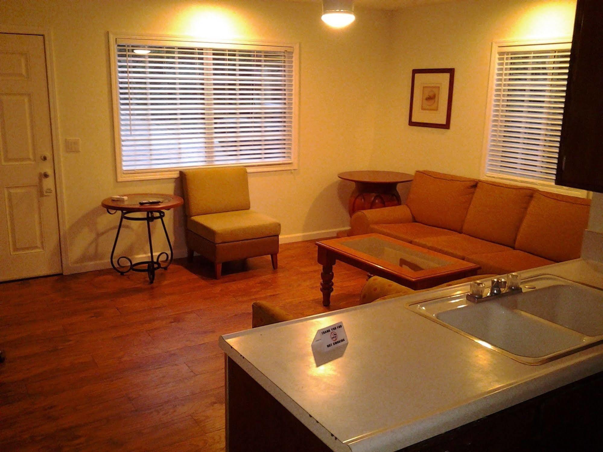Arrowhead Mountain Inn Lake Arrowhead Exteriör bild