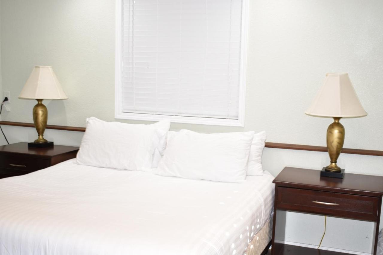 Arrowhead Mountain Inn Lake Arrowhead Exteriör bild